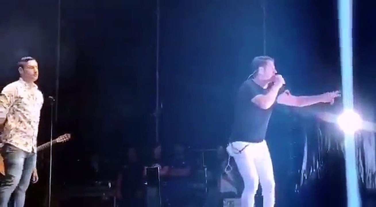 La madre de Diana Quer sube al escenario en el concierto de Andy y Lucas