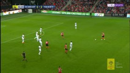 Lucas Deaux slams a long-range strike off the bar for Guingamp