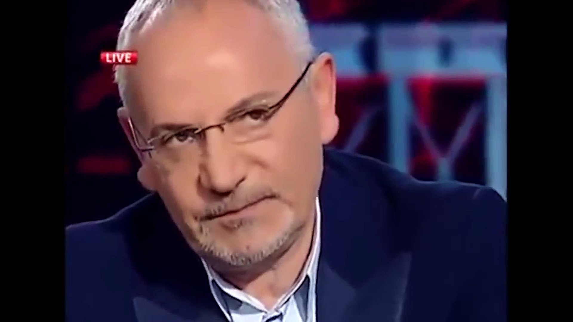 ⁣Скандал! Плевок прямо в Лицо- Порошенке в прямом эфире. Его УНИЗИЛ журналист Шустер