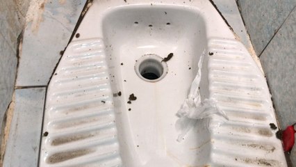 Engelli Torbacı, Uyuşturucuları Tuvalette İmha Ederken Yakalandı