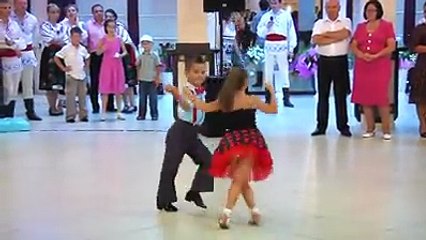 Ya lili Yalila arapça şarkı birde çocuktan dinleyin