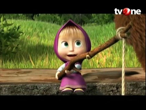 Festival Memancing Ikan di Sungai Beku