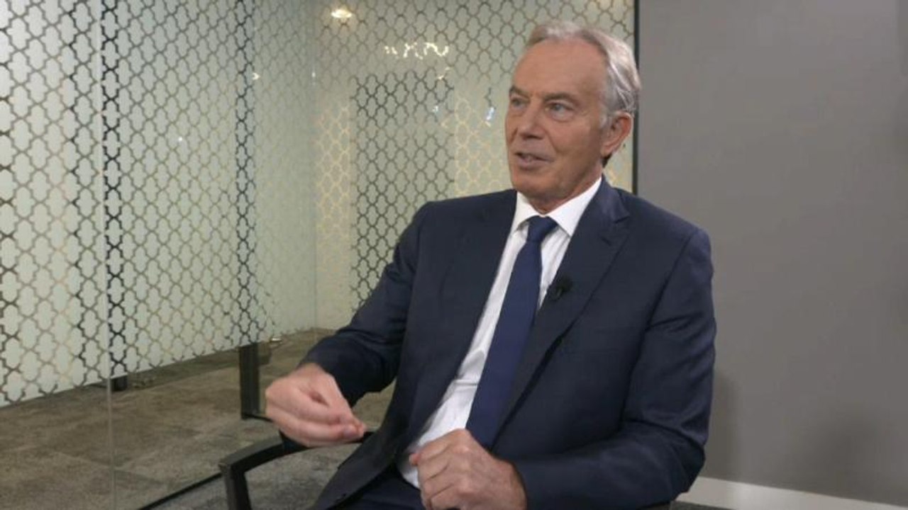 Tony Blair: "Mays Brexit-Plan vereint 'schlechteste Seiten beider Welten' (exklusiv auf euronews)