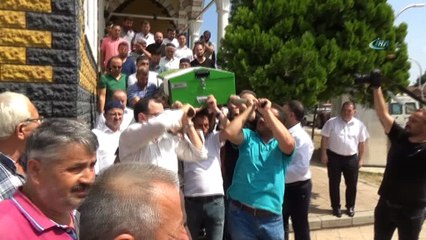 Feci kazada hayatını kaybetmişlerdi, motosikletli gençler son yolculuklarına uğurlandı