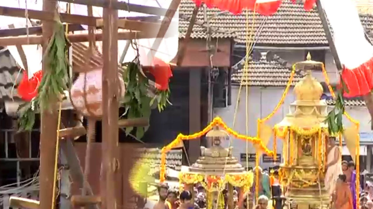 Krishna Janmashtami 2018 : ಉಡುಪಿಯಲ್ಲಿ ಶ್ರೀ ಕೃಷ್ಣ ಜನ್ಮಾಷ್ಟಮಿ ಆಚರಣೆಯ ಸಂಭ್ರಮ  | Oneindia Kannada