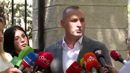 Parlamenti nis pa opoziten