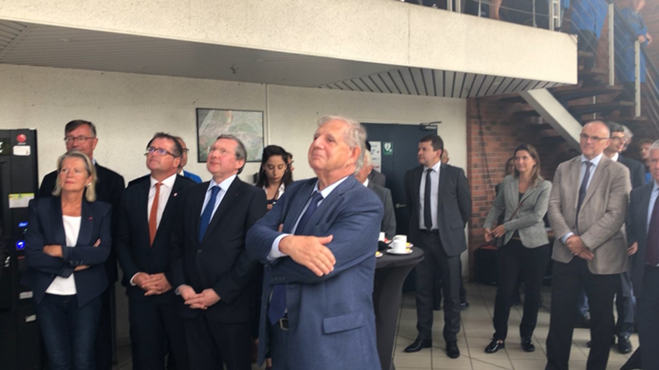 Le ministre en visite à Acome et Künkel