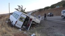 Tunceli-Elazığ Karayolunda Kaza: 3'ü Çocuk 20 Yaralı