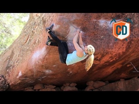 Shauna Coxsey Is a Brilliant British Bouldering Badass | EpicTV Climbing Daily, Ep. 264