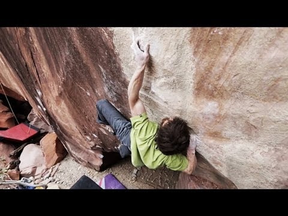 Jimmy Webb Flashes 7th 8B Boulder, Riverbed at Magic Wood | EpicTV Climbing Daily, Ep. 258