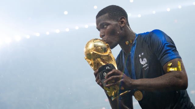 Bleus - Deschamps sur le capitanat : Pogba ? Je lui ai déjà donné dans sa chambre !