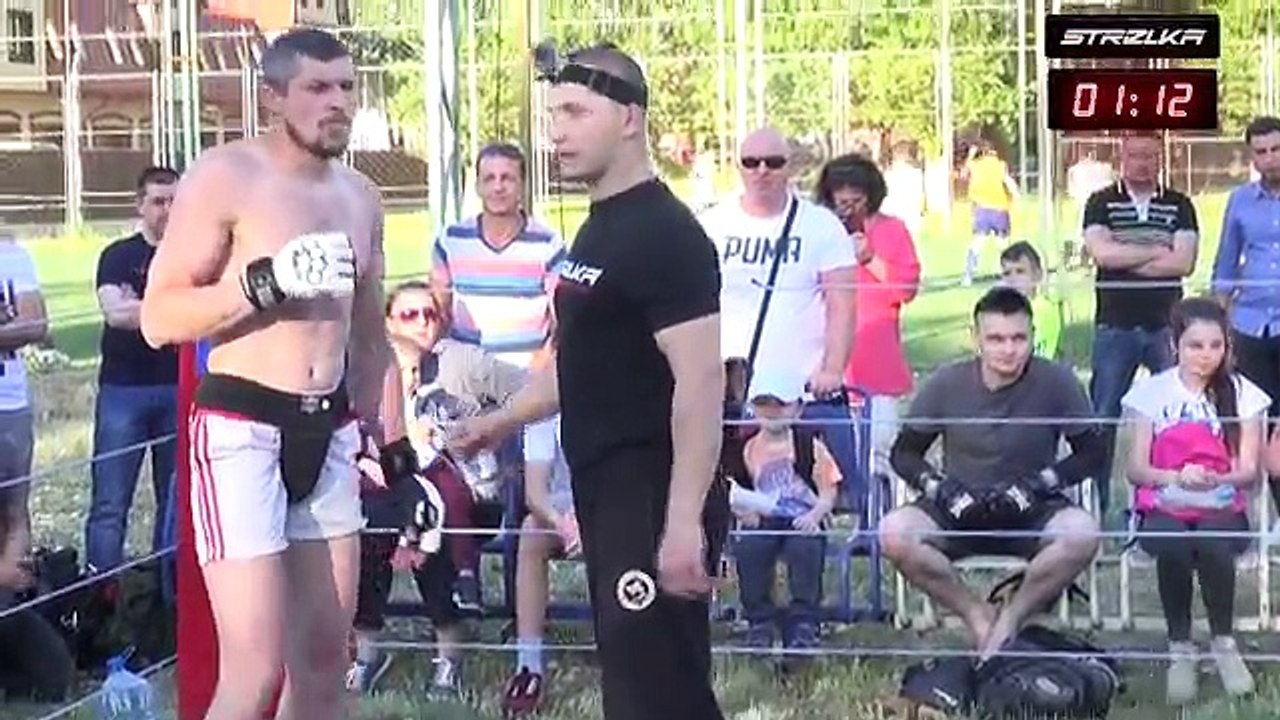 MMA - Vieux YAKUZA contre combattant MMA !!
