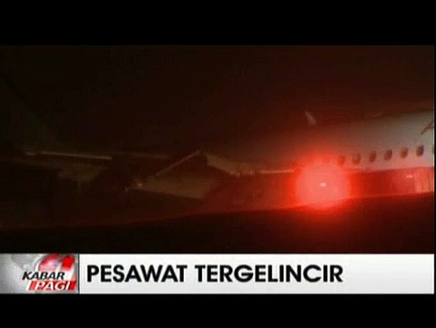 Pesawat Air Canada Tergelincir Saat Mendarat