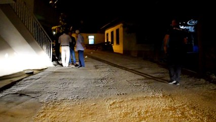 Pompalı tüfekle eve saldırdılar