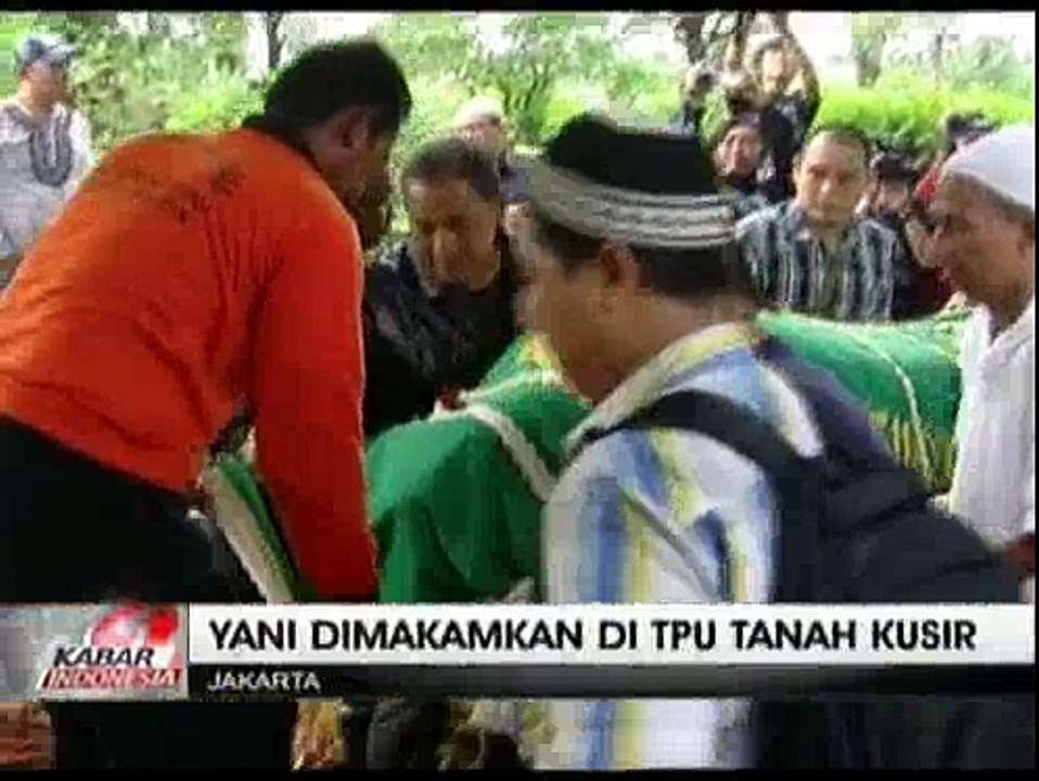 Yanni Dimakamkan di TPU Tanah Kusir