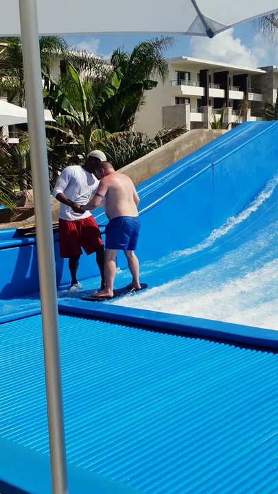 Flowrider Surfing Fail