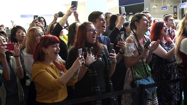 Fantastic Beasts: The Crimes Of Grindelwald - Featurette - Back To Hogwarts Fan Event