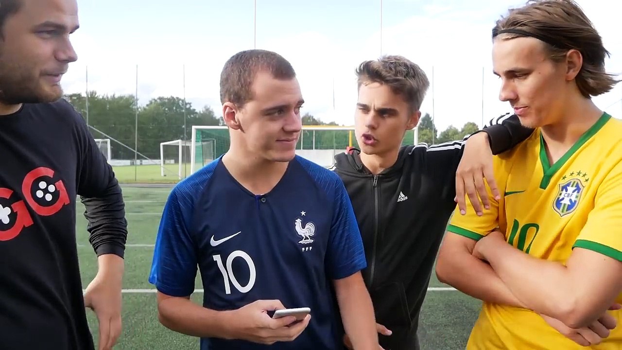 CRISTIANO RONALDO CROSSBAR CHALLENGE MED YOUTUBERS