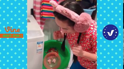 Funny Videos 2018 ● People doing stupid things-FUNNY-FAILS