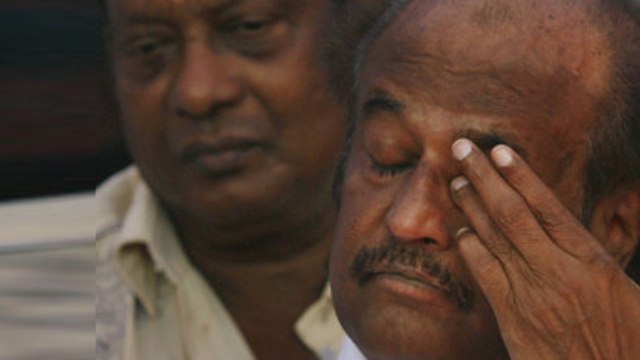 ನೊಂದ ರಜನಿಕಾಂತ್್ಗೆ ಸಮಾಧಾನ ಹೇಳಿದ ರಾಕ್‌ಲೈನ್ ವೆಂಕಟೇಶ್..! | Filmibeat Kannada