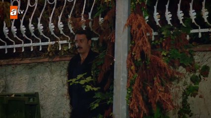 Kemal’in yeni mesleği! - Kırgın Çiçekler 57.Bölüm