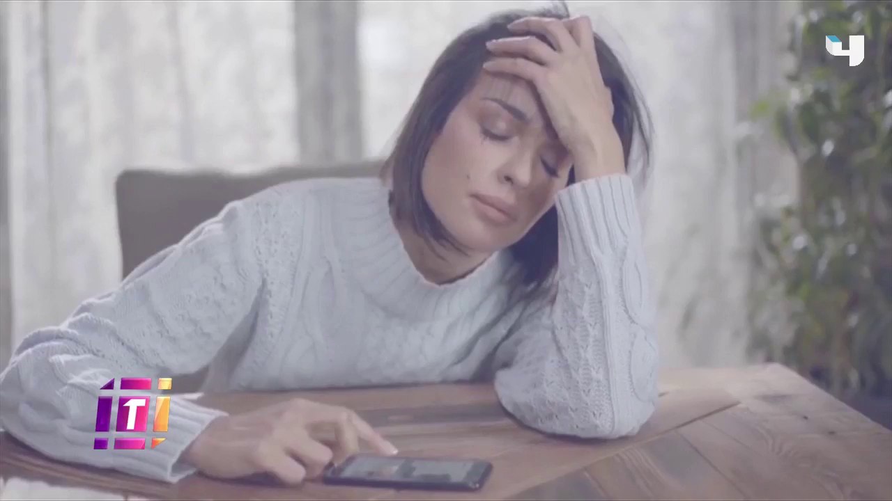 نادين نجيم بتعيش أيام صعبة بعد وفاة والدها .. هكذا نعته بكلمات مبكية
