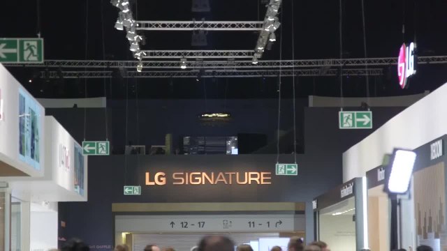 Engadget - LG shows off an 8K OLED and huge MicroLED TV