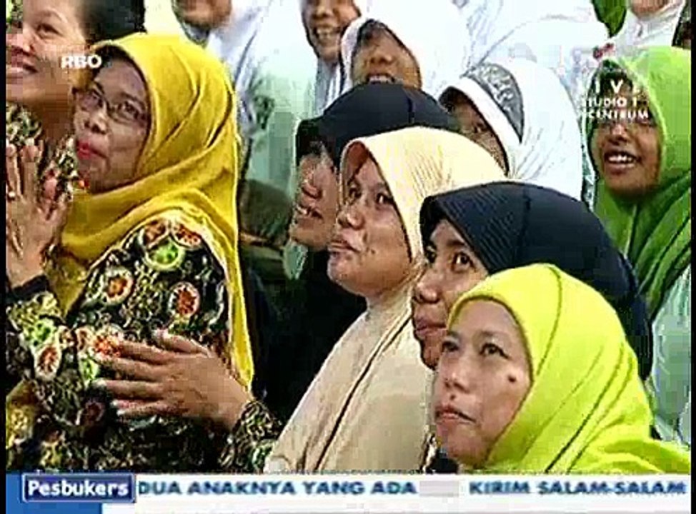Ayu Ting Ting Merayu Vicky Prasetyo