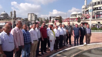 - Sivas Kongresi'nin yıldönümünde Taksim'de tören düzenlendi