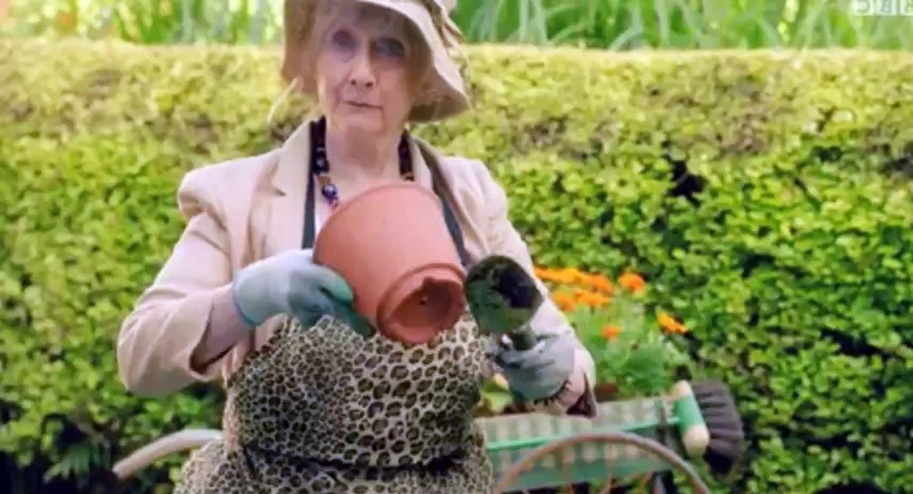 Teacup Travels S01 E04 Mirror Dailymotion Video