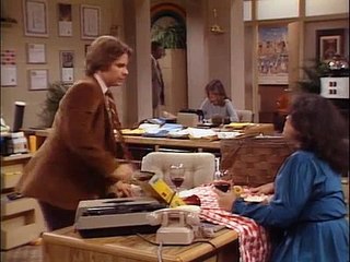 Bosom Buddies S01 E19