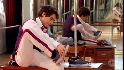 Poliana vê Eric dançando sozinho | As Aventuras de Poliana