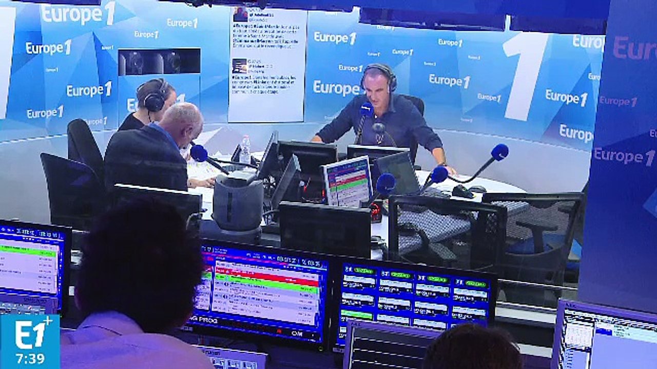 Jean-Michel Aphatie : "C'est l'un des gouvernements les plus ternes et les plus gris de la Ve République"