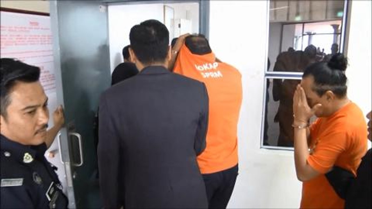 Three remanded over "Kopi O" licences