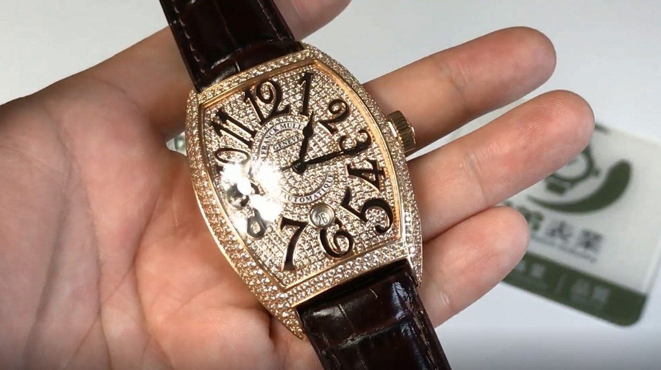 The feeling of diamonds full of watches [assessment] 8880 sky stars barrel 钻石铺满手表的感觉【测评】8880满天星酒桶