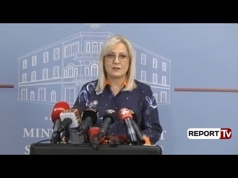Report TV - Nikolla i përgjigjet opozitës: Nuk po mbyllim shkollat, por klasat kolektive