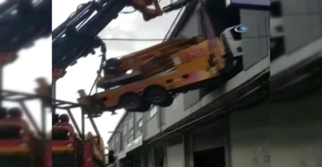 8 Tonluk Vinç Böyle Düştü
