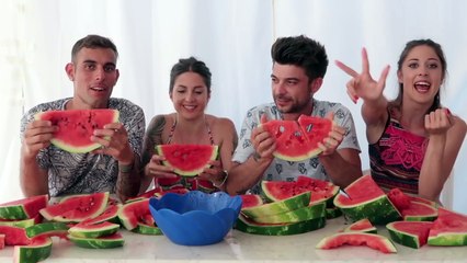 ANGURIA CHALLENGE   CHI NE MANGIA DI PIÙ