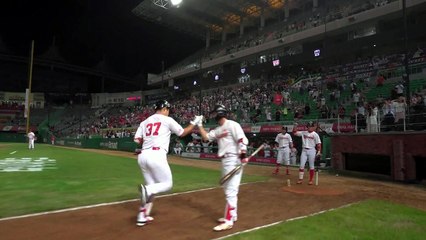 SK, 김재현 끝내기 안타로 넥센에 역전승 / YTN