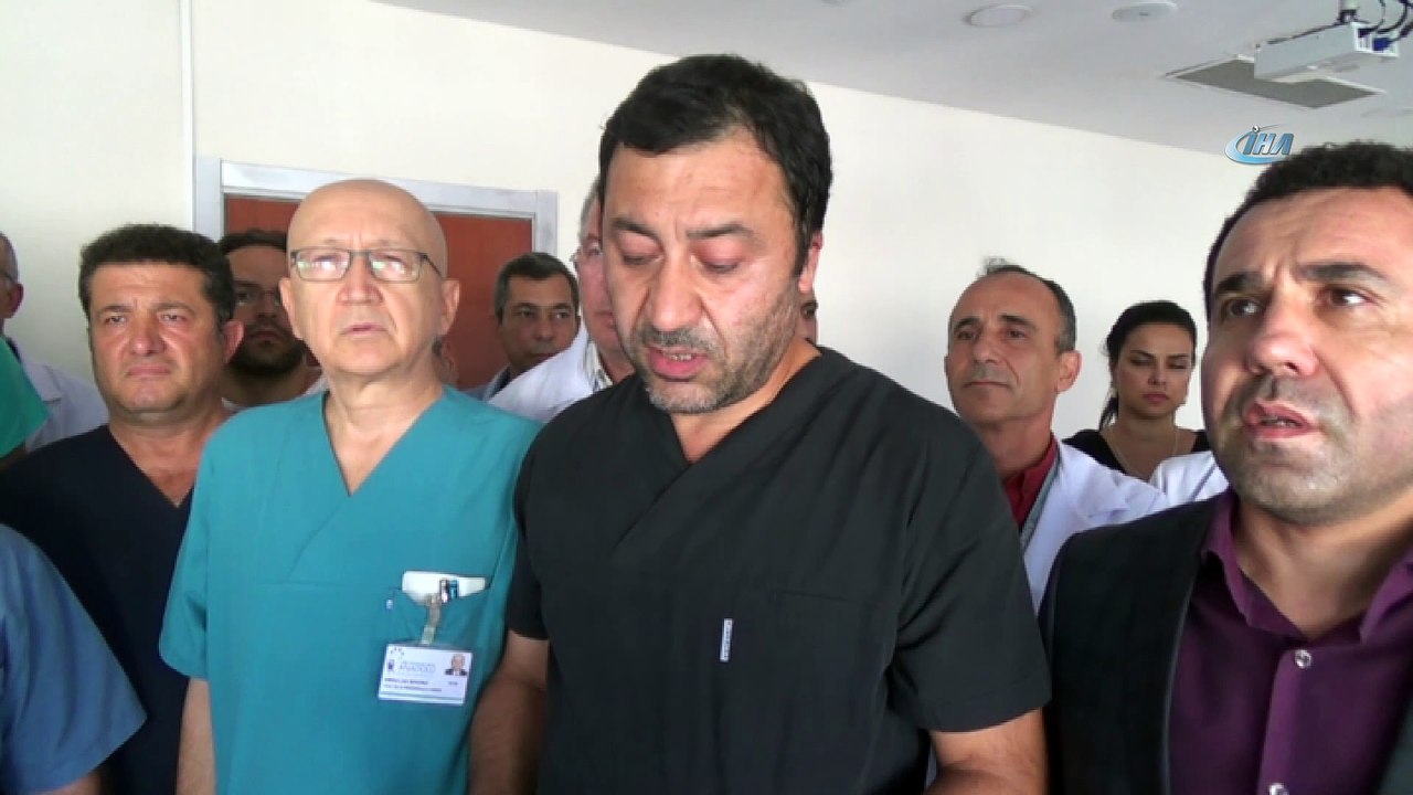 Hasta yakınları doktora tekme tokat saldırdı... Doktora saldırı kamerada