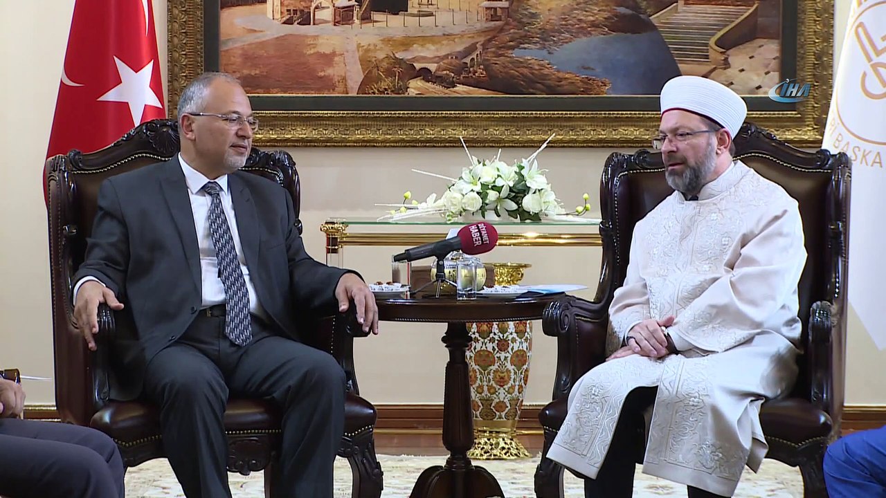 Diyanet İşleri Başkanı Prof. Dr. Ali Erbaş, Gazze İslam Üniversitesi Mütevelli Heyeti Başkanı El-Mezaini ve beraberindeki heyeti kabul etti