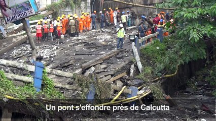 Inde : effondrement d'un pont, les secouristes sur place