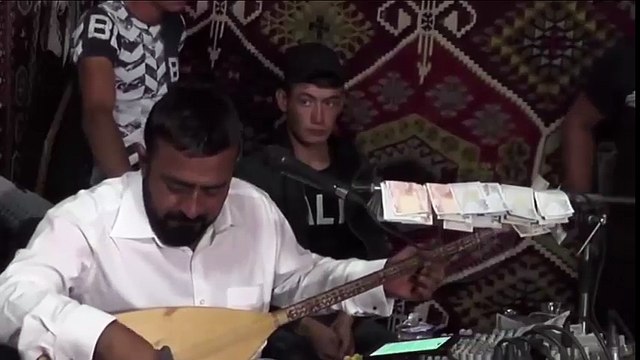 Tufan Altaş - Yalan Dünya Senden Çeker Giderim