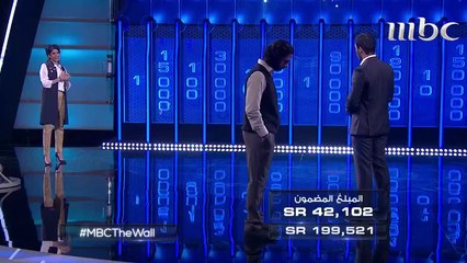 ليلى تفاجئ زوجها حسين في مرحلة التوقيع على العقد