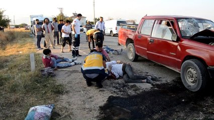 Kamyonet ile otomobil çarpıştı: 9 yaralı - KARAMAN