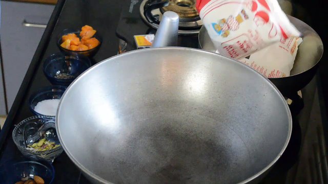 Mango Kulfi Recipe in Hindi - मैंगो कुल्फी रेसिपी