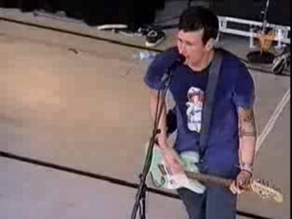 BLINK 182 - Carousel live
