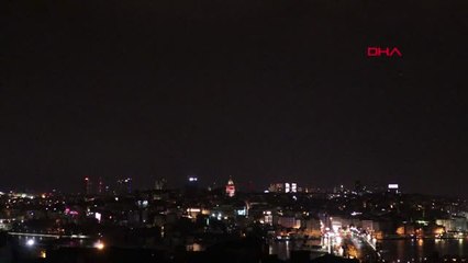 İstanbul'da Şimşekli Gece-Ek Görüntüyle