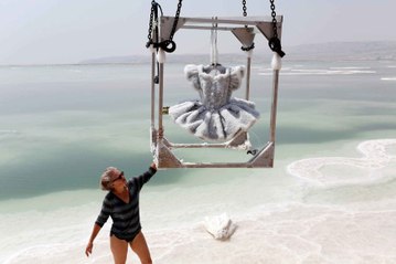 Art : des statues de sel dans la mer Morte