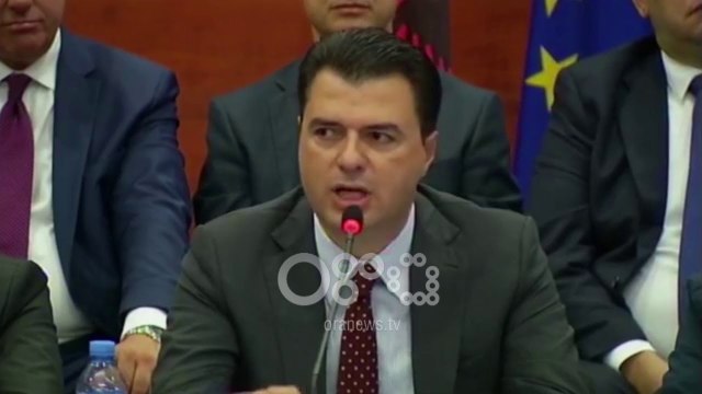 Ora News - PD depoziton amendamente kushtetuetese: Veting Ramës dhe ministrave